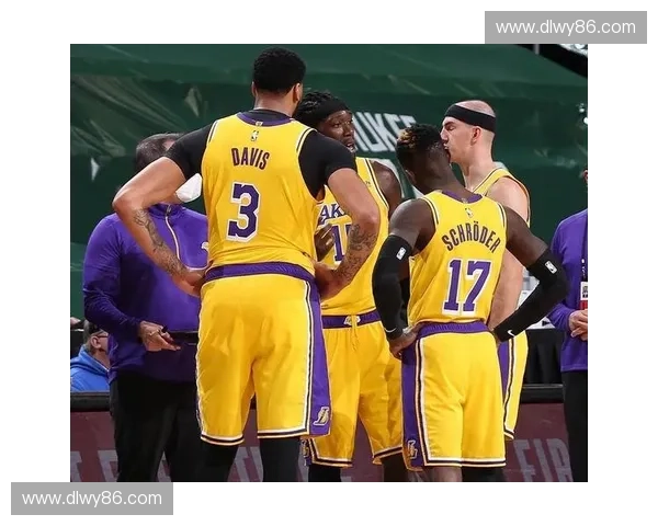 实况足球8重返经典赛季 深度解析与全新战术策略揭秘