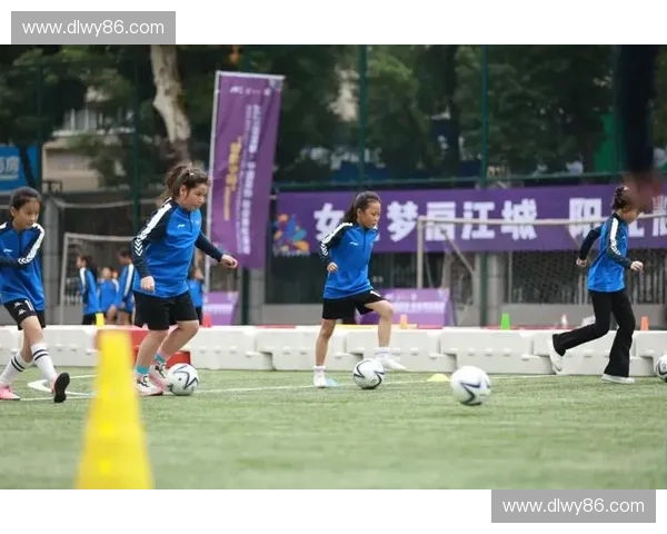 聚焦绿茵激情探秘足坛风云洞察世界足球最新动态